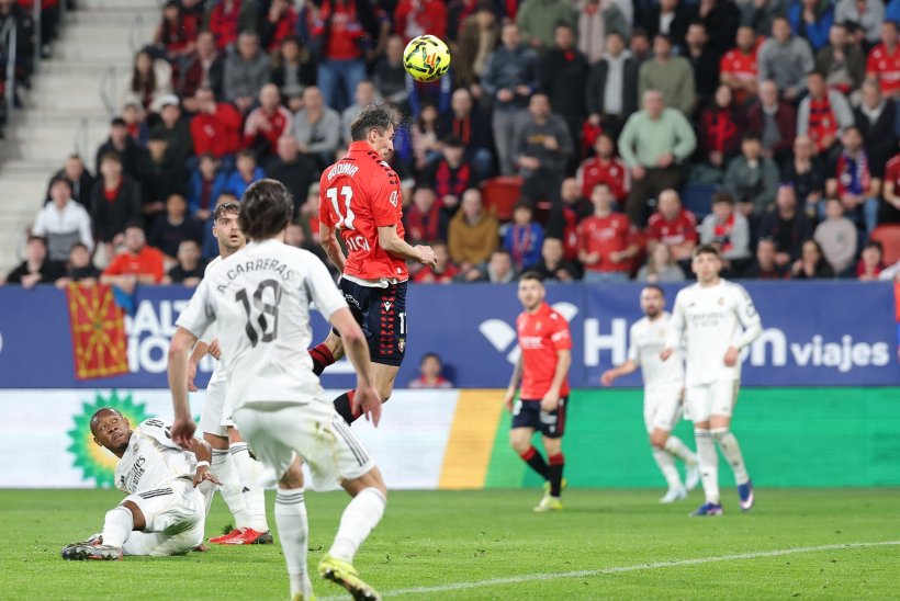 ريال مدريد يتعثر أمام أوساسونا في الدوري الإسباني