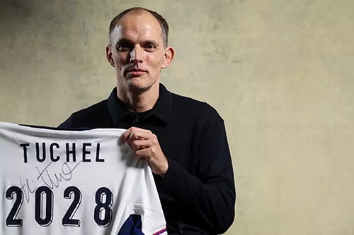 توماس توخيل يمدد عقده مع منتخب إنجلترا حتى 2028