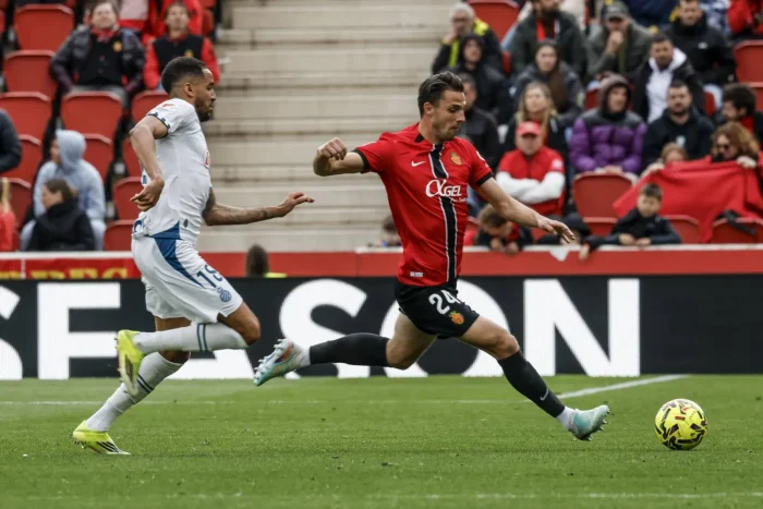 ريال مايوركا يفوز علي إسبانيول 2-1 في الدوري الإسباني