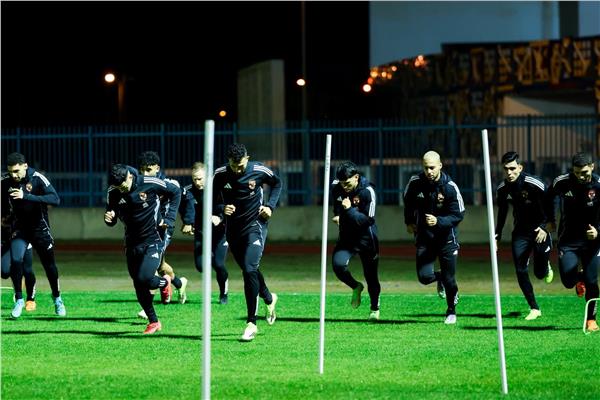 الأهلي يواصل تدريباته في تونس استعدادًا لمواجهة الترجي