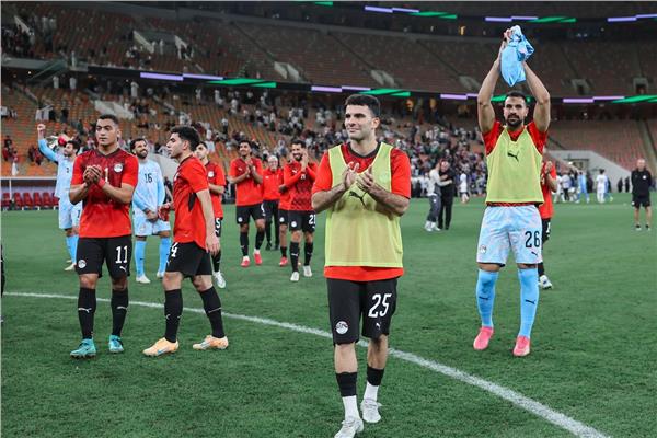بعثة منتخب مصر تغادر السعودية متجهة لإسبانيا