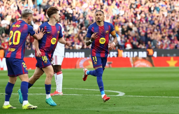 برشلونة يفوز على إشبيلية 5-2 ويعزز صدارته للدوري الإسباني