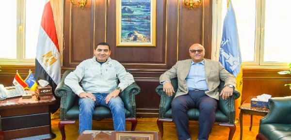 وزير الرياضة يلتقى محافظ الإسكندرية بالديوان العام