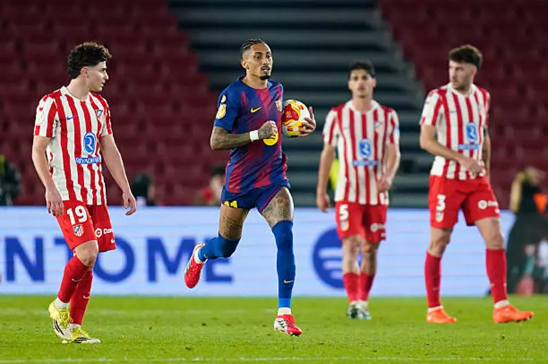 برشلونة يودع كأس ملك إسبانيا أمام أتلتيكو مدريد