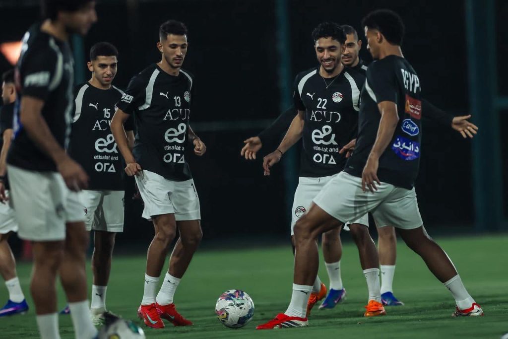 منتخب مصر يؤدي تدريبه الأول في جدة استعدادًا لودية السعودية
