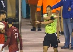 الأهلي يطلب سماع محادثات حكم الساحة والـVAR بعد مباراة سيراميكا