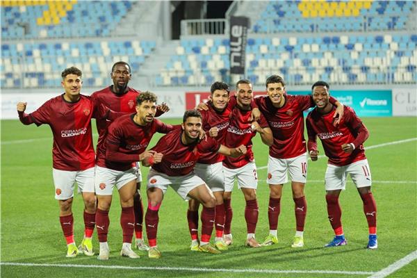 سيراميكا يتقدم على الأهلي 1-0 في الشوط الأول