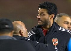الشناوي يعتدي علي مساعد الحكم بعد مباراة سيراميكا والأهلي