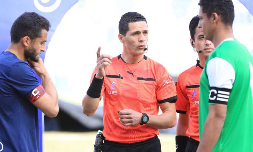 محمود وفا حكماً لمباراة الأهلي وسيراميكا كليوباترا للمرة الثانية