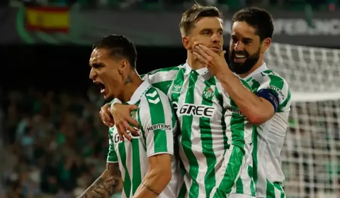 ريال بيتيس يحل ضيفاً علي سبورتنج براجا اليوم في الدوري الأوروبي