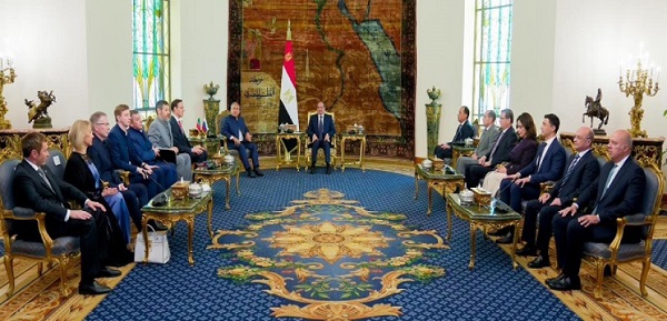 الرئيس السيسى يستقبل رئيس تتارستان ويشيد بالعلاقات بين مصر وروسيا الاتحادية