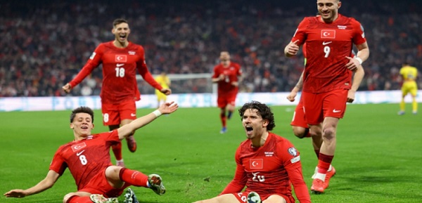 تركيا تفوز على كوسوفو 1-0 وتتأهل إلى كأس العالم 2026