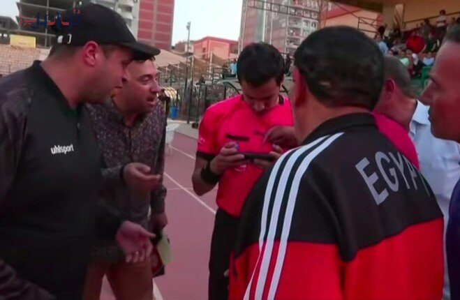 اتحاد الكرة يقرر إيقاف طاقم تحكيم مباراة طنطا ووي بعد واقعة المحمول
