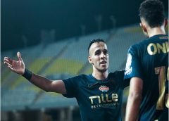 ناصر منسي يحصد جائزة رجل مباراة الزمالك والمصري